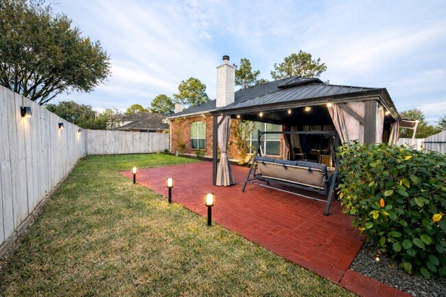 Building Photo - 3111 Birchleaf Dr