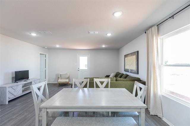 Building Photo - 201 Coyote Creek Ct