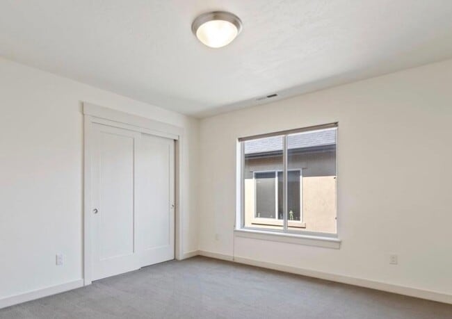 Building Photo - Prime Northeast Boise Living in Harris Ranch