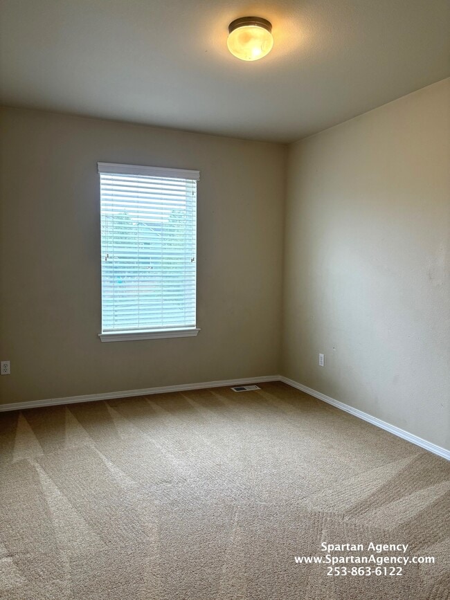 Building Photo - 18302 114th Ave E