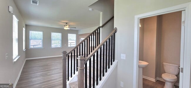 Building Photo - 89 Sepia Oak Dr