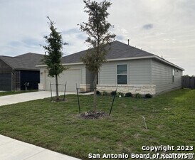 Building Photo - 13519 Sendero Roble