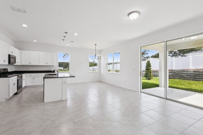Building Photo - 3712 Watercliff Cir