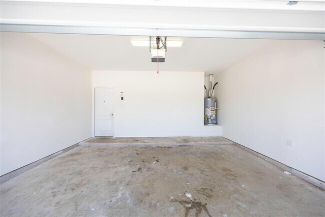 Building Photo - 6021 Diamond Sky Ln
