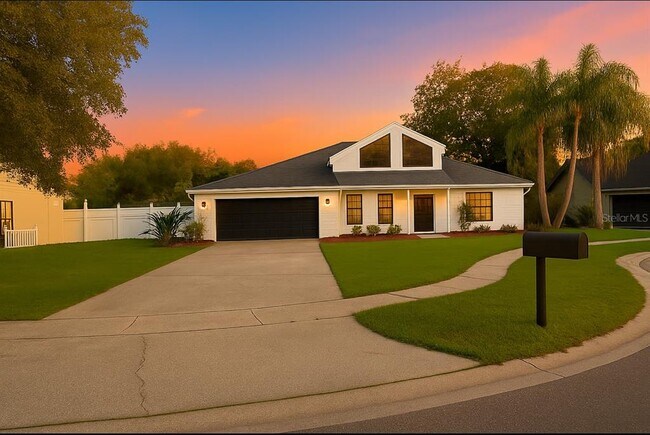 Primary Photo - 3306 Del Prado Ct