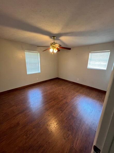 Building Photo - 2506 Fritz Ln