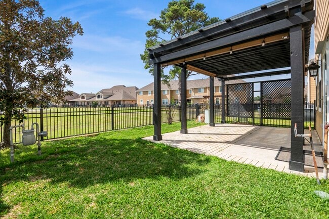 Building Photo - 18723 Cypress Loch Dr