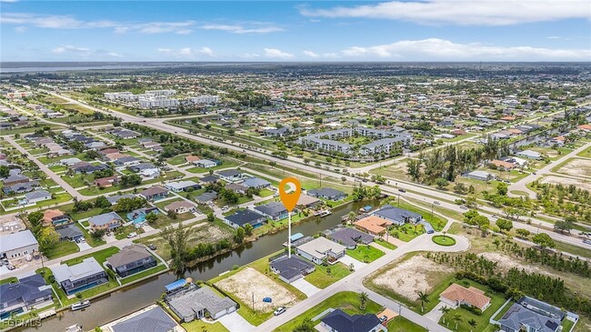 Building Photo - 2510 SW 17th Ave