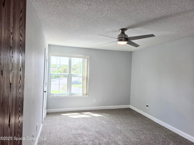 Building Photo - 7300 N Cocoa Blvd