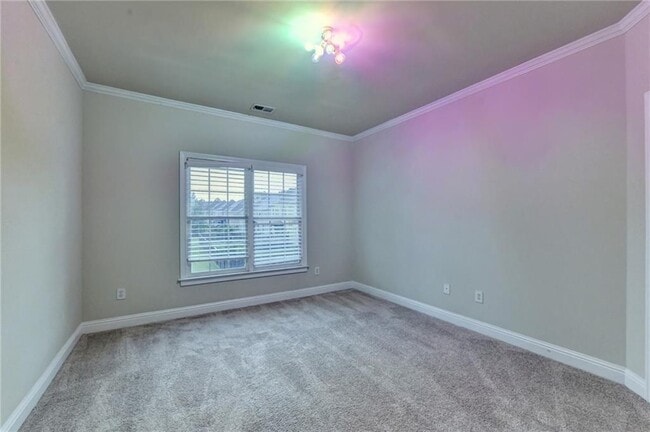 Building Photo - 9848 Talisman Dr