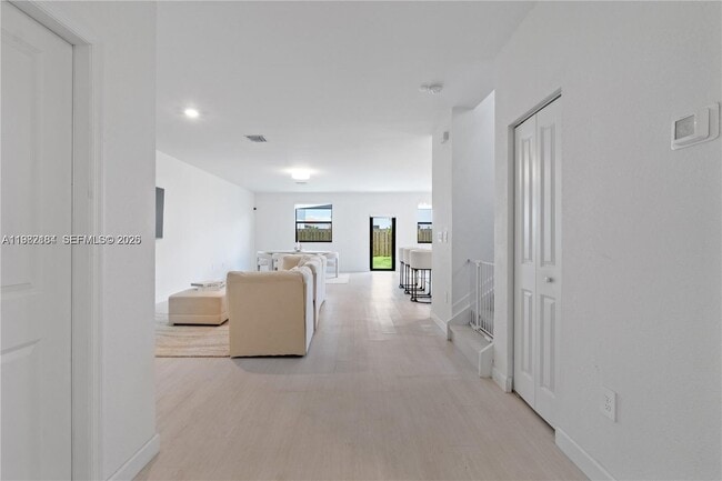 Building Photo - 11932 SW 241 Ter