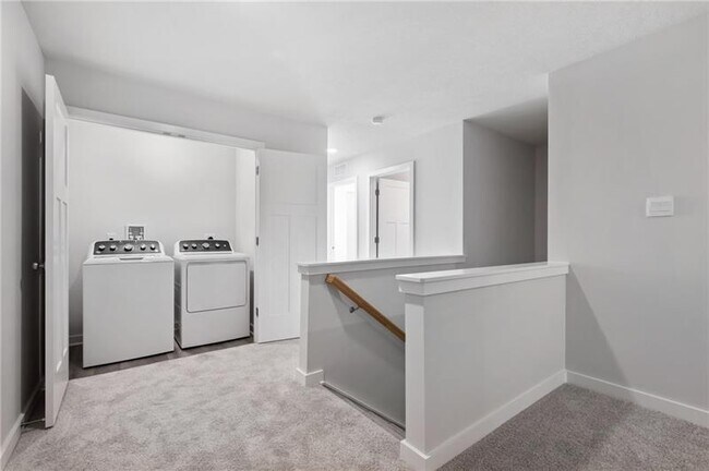 Building Photo - 131 Scotland Ln