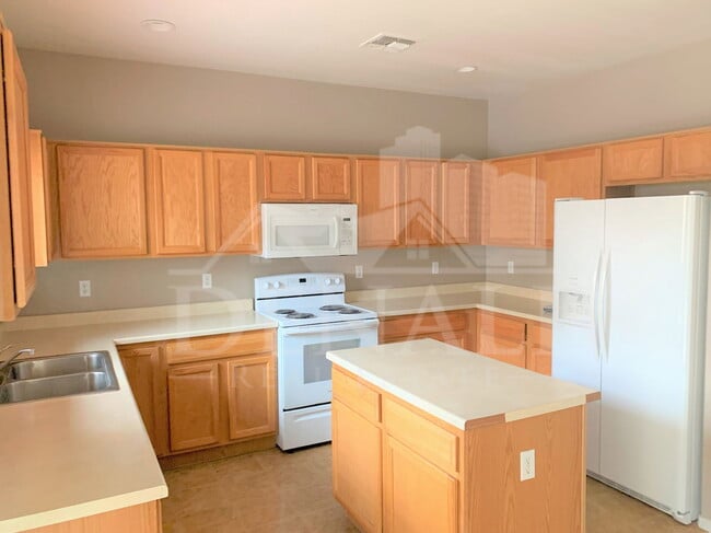 Building Photo - 14334 S Via Gualda