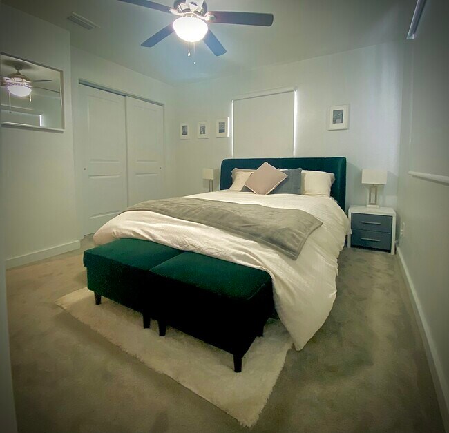 Building Photo - 420 Stonehenge Dr