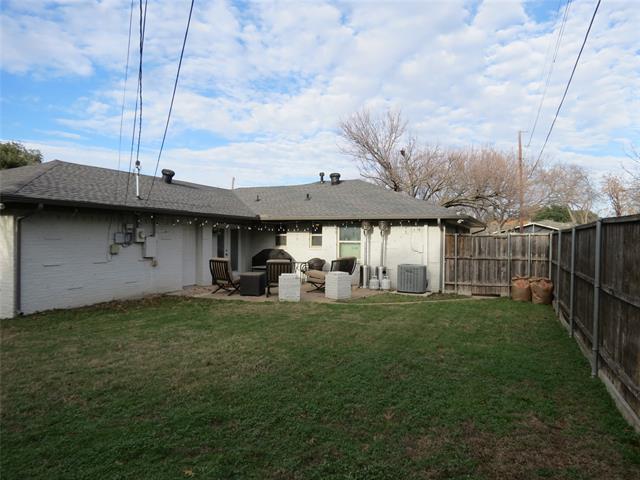 Building Photo - 11425 Lochwood Blvd