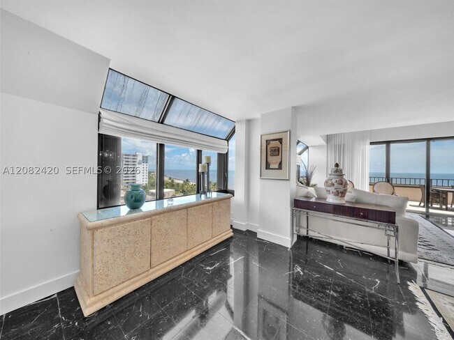 Building Photo - 201 Crandon Blvd