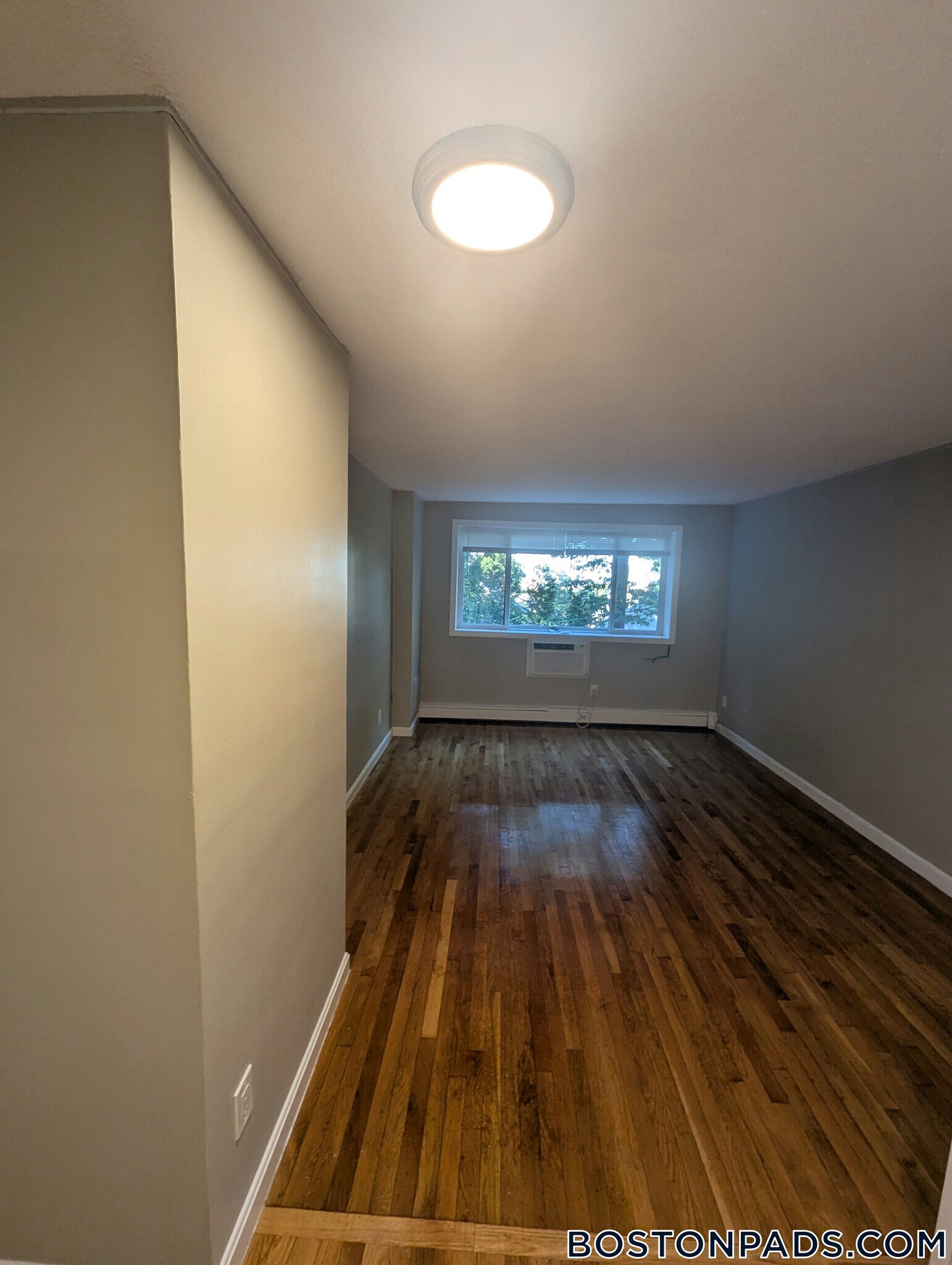 Building Photo - 226 Parker Hill Ave