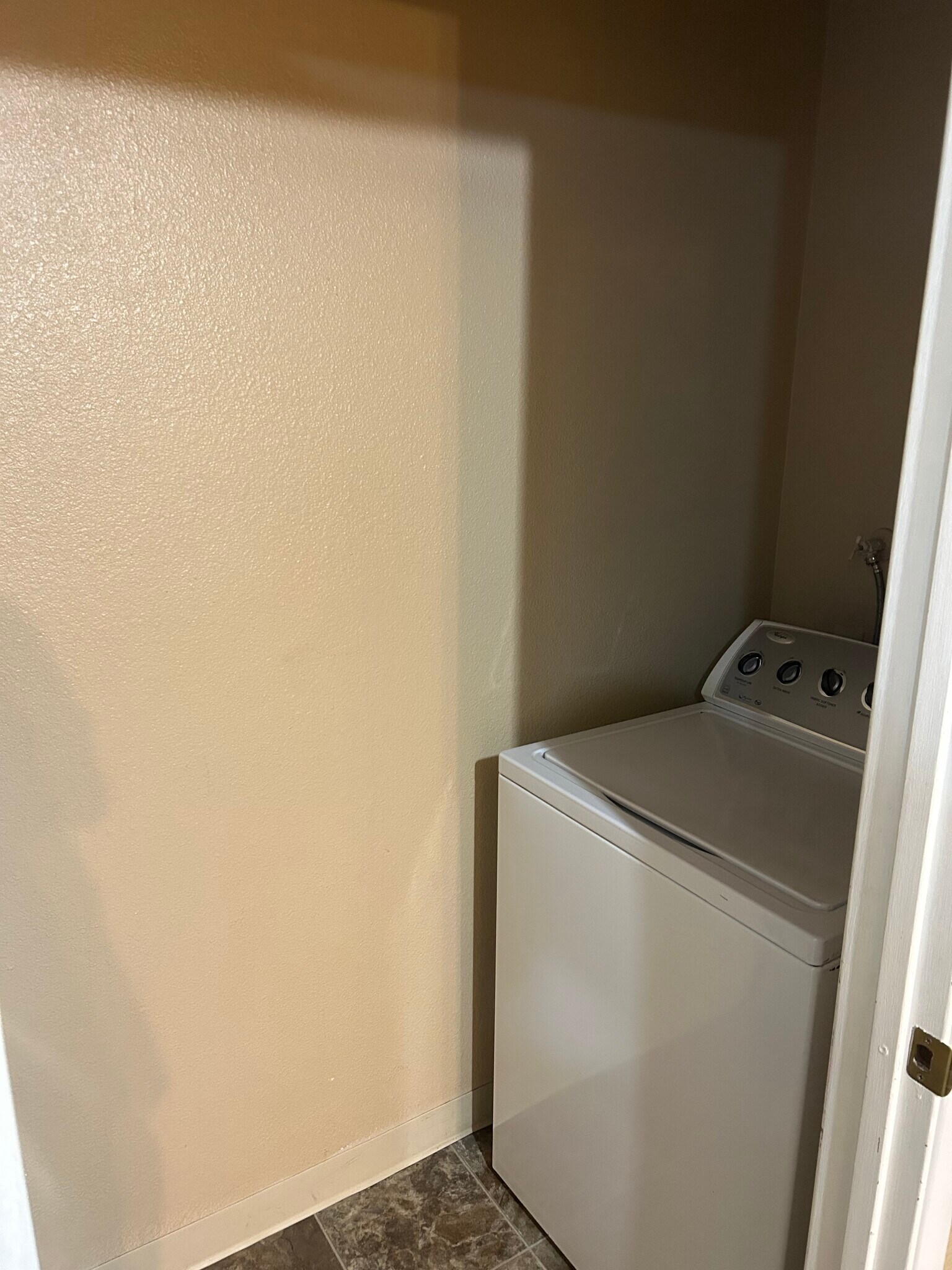 Building Photo - 9405 72nd Ave E