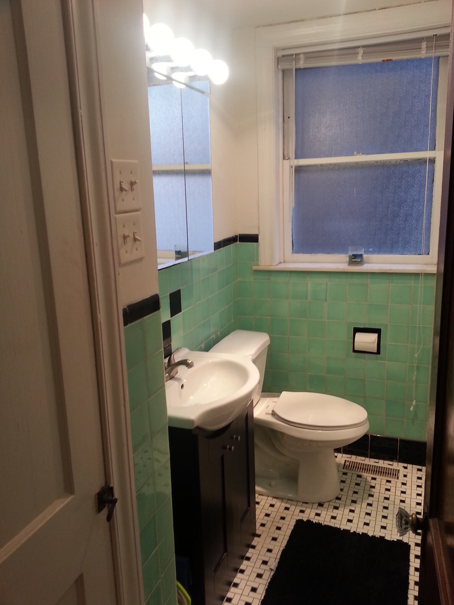 Bathroom with newer fixtures. - 6633 Alamo Avenue