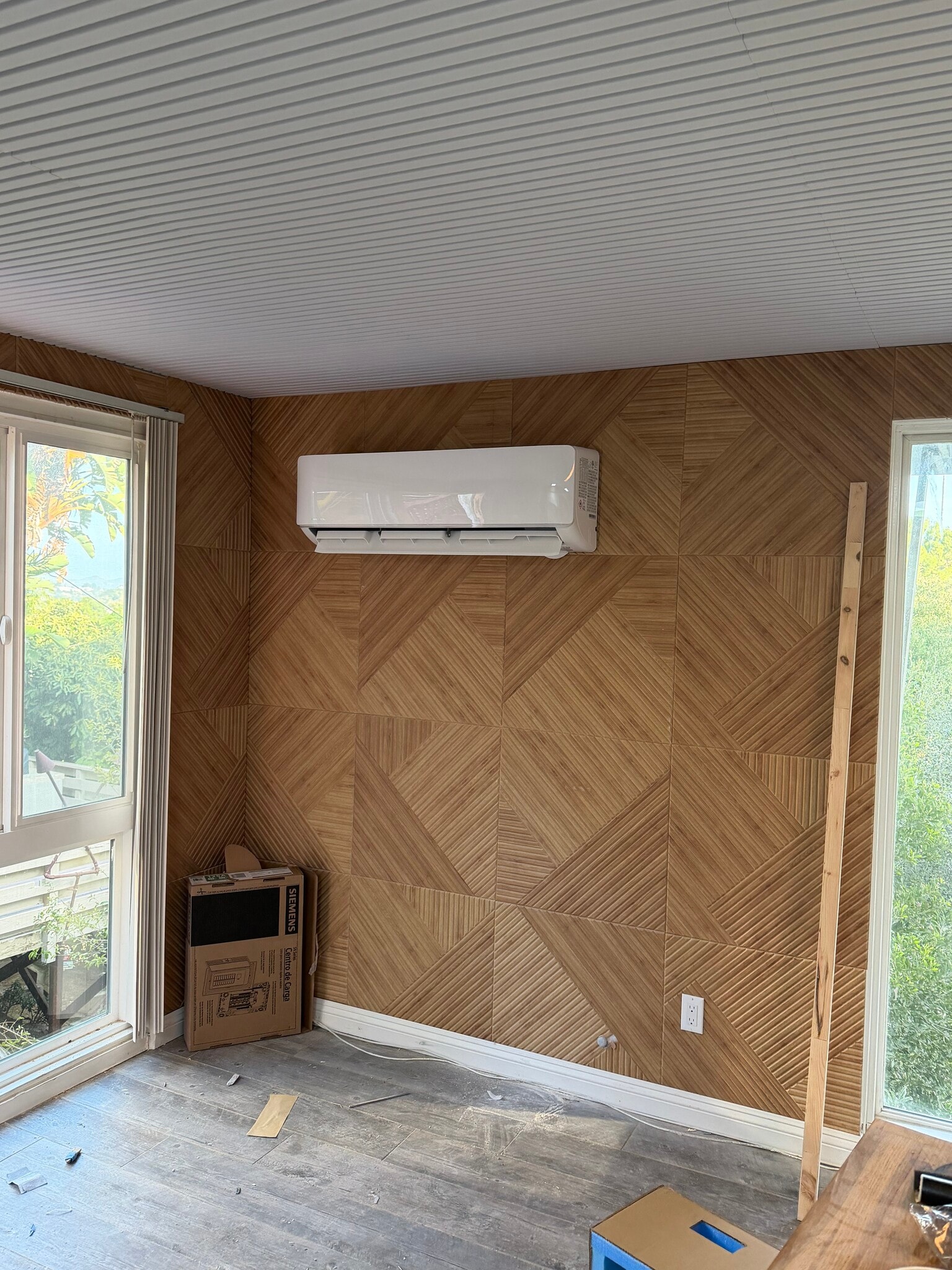 Building Photo - 2300 Sunset Heights Dr