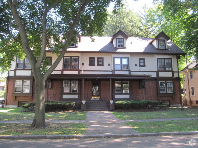 Building Photo - The Vasser Apartments