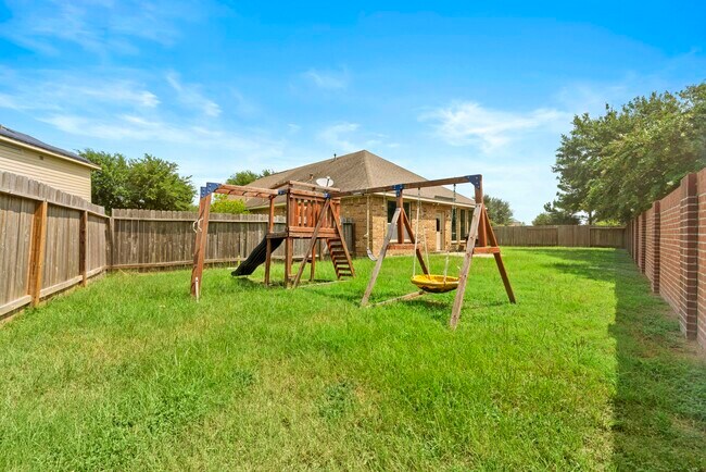 Building Photo - 8107 Sweetstone Grove Ct