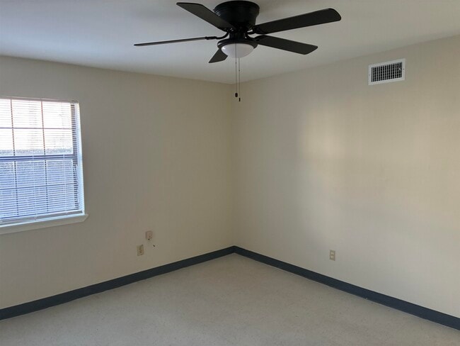 Building Photo - 3801 Salinas Ave