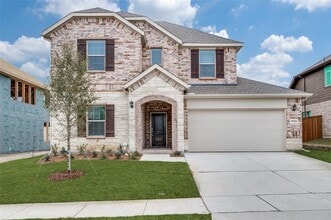 Building Photo - 1600 Bleriot Ct