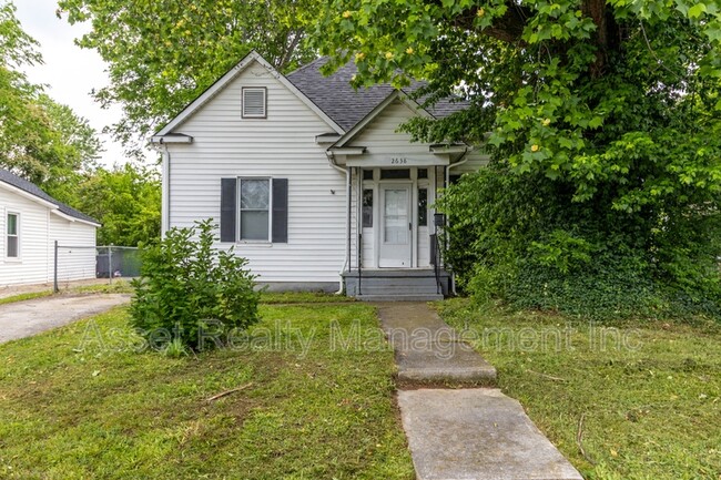 Building Photo - 2638 Barton St