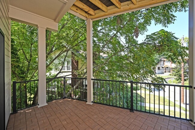 Building Photo - Stylish, Sustainable & Low-Maintenance Liv...