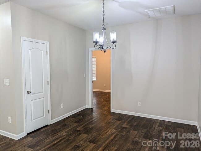 Building Photo - 110 E Neel Ranch Rd