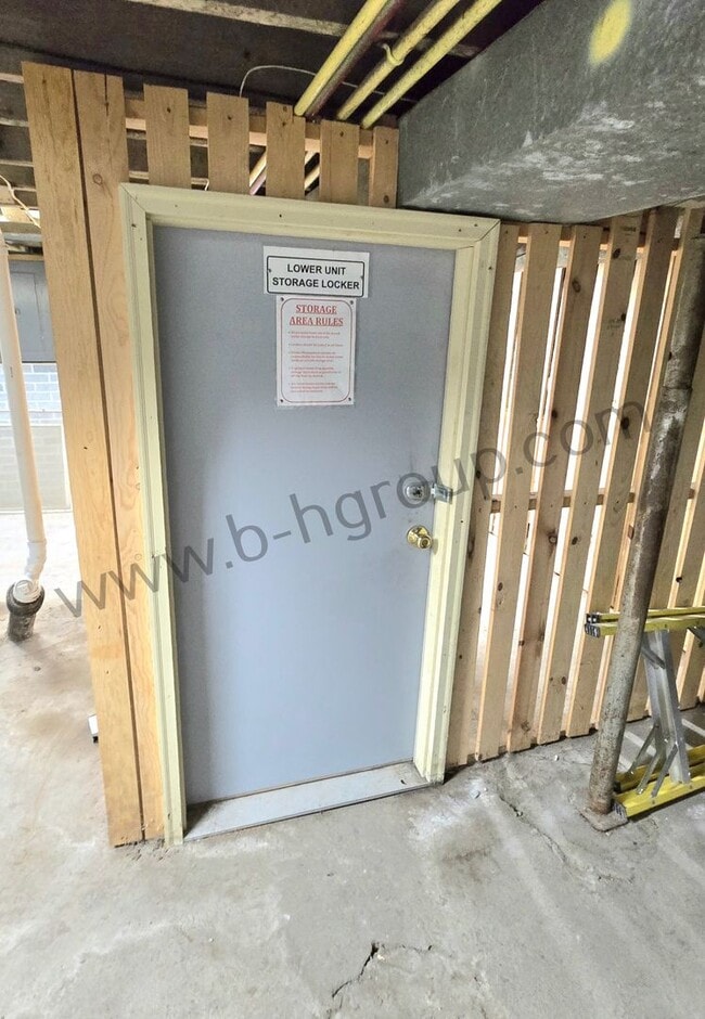 Building Photo - 2629 Roosevelt Rd