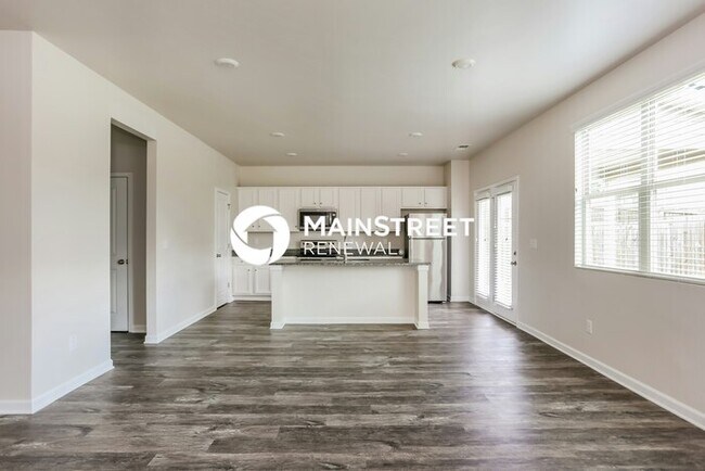 Building Photo - 4 Bedroom Pet-Friendly Home in MCDONOUGH, GA with Main Street Renewal