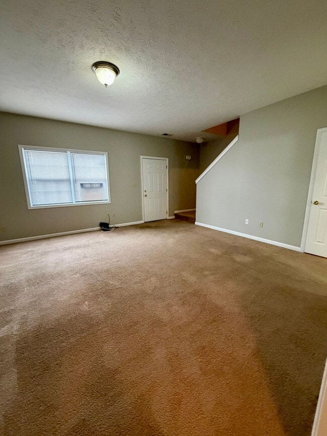 Building Photo - 00503