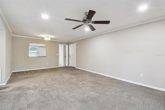 Building Photo - 3404 Latania Dr