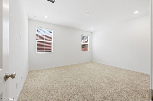 Building Photo - 3765 Osiris Ave