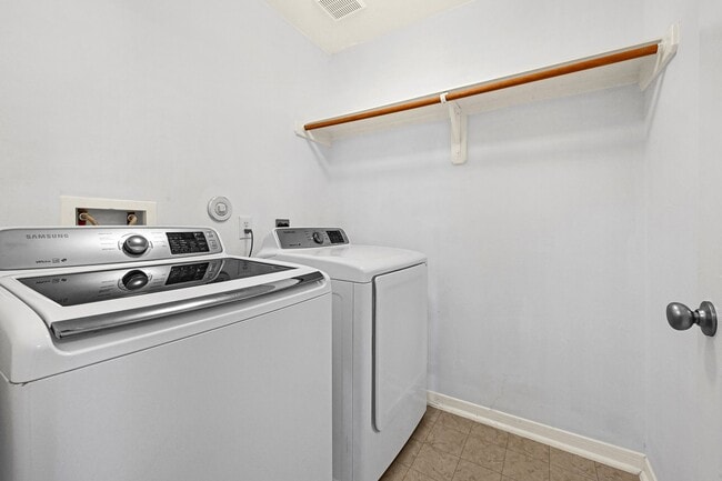 Building Photo - 22119 Guston Hall Ln