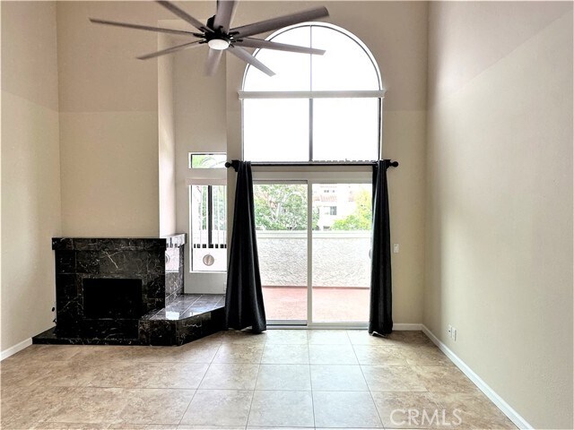 Building Photo - 5032 Dorado Dr
