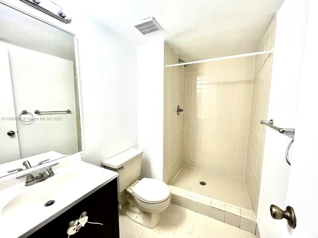 Building Photo - 8675 NW 5th Terrace