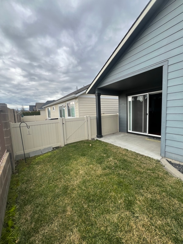 Building Photo - 7942 W Kayak Ct