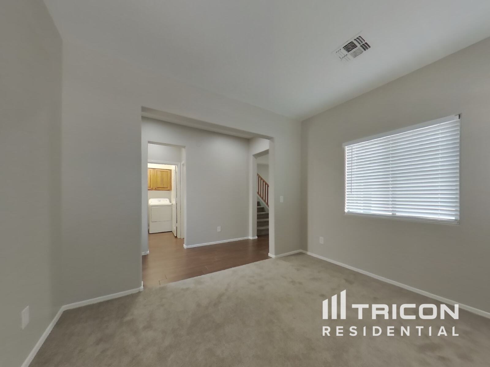 Building Photo - 14132 W Country Gables Dr