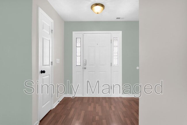 Building Photo - 104 Stockade Ct