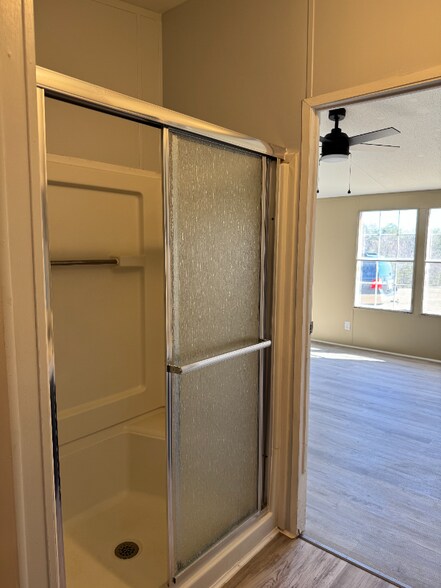 Building Photo - 230 Star Ridge Dr