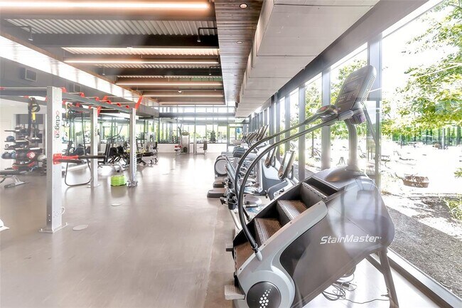 Building Photo - 8417 Laughlin Ln