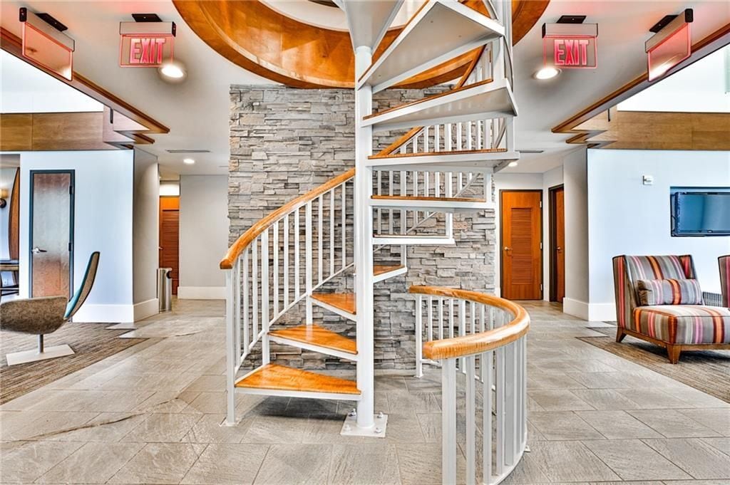 Building Photo - 860 Peachtree St NE