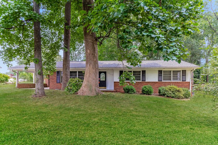 Primary Photo - 8609 Lobelia St