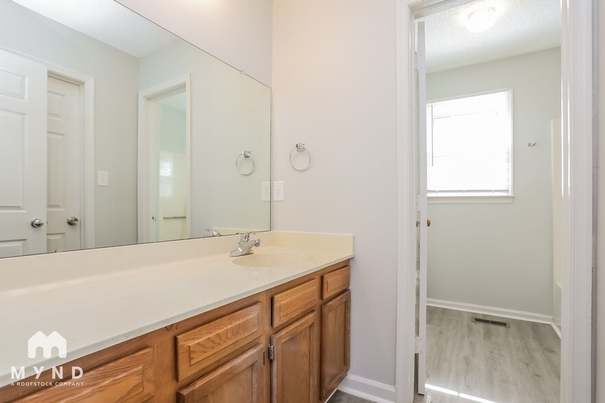 Building Photo - 3677 Wickersham Way