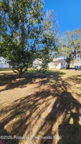 Building Photo - 14170 Trollman St