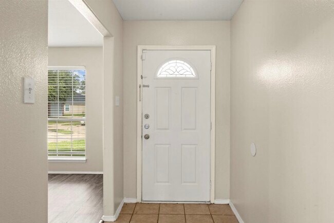 Building Photo - 21618 Borah Peak Way