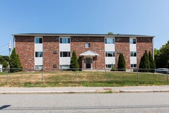 Building Photo - 42 Fisher St